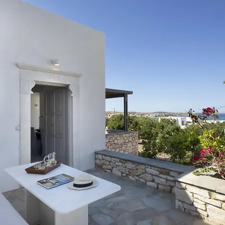 ヴィラ Rinia - Seaview ナウサ