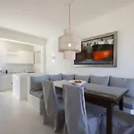 Rinia - Seaview Villa *